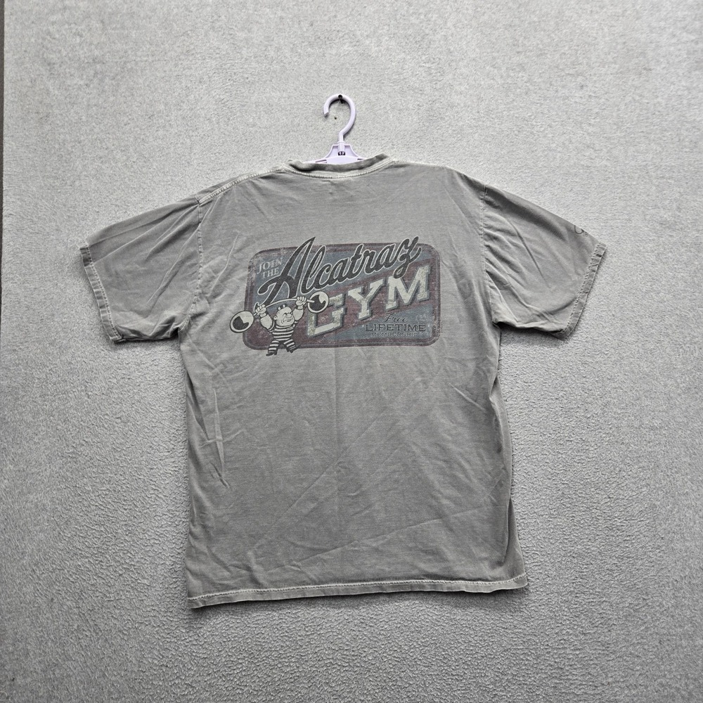 Crazy Shirts Men Shirt L Gray Embroidered Graphic Alcatraz Gym Print READ